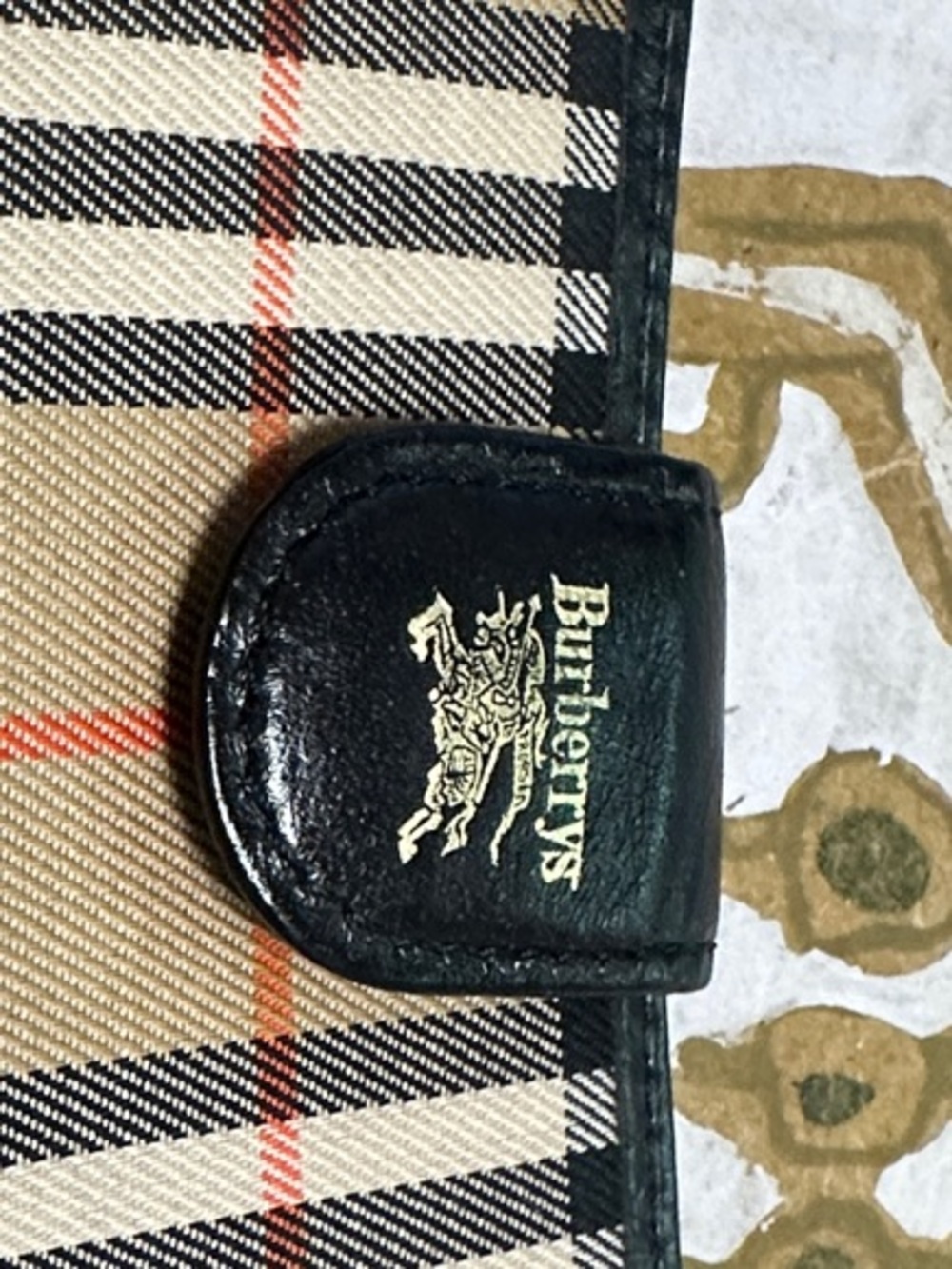 Burberry Tan Plaid Card Holder with Black Leather Snap and Gold Logo - Picture 2 of 5